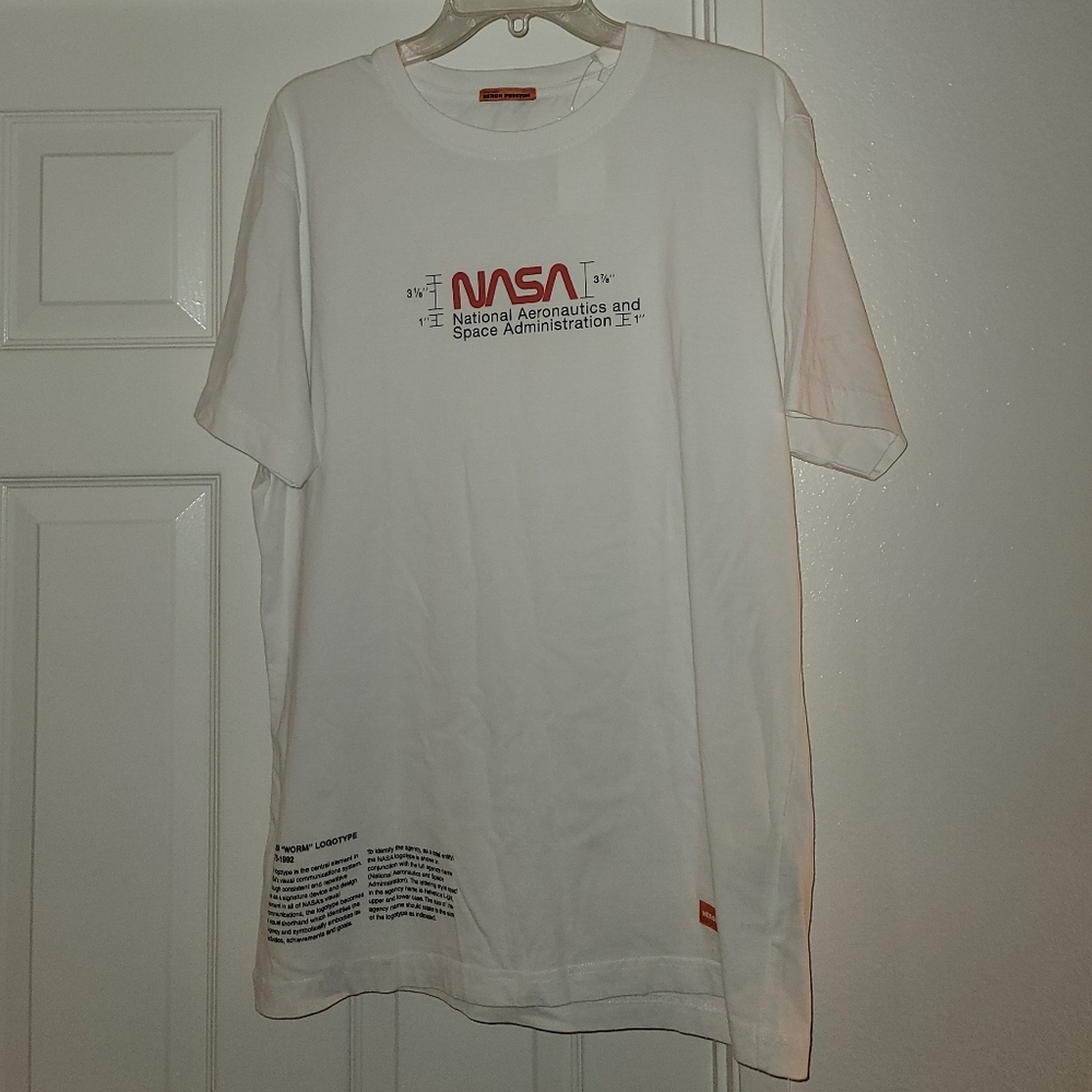NWT!! Heron Preston Nasa Tee size L in Men